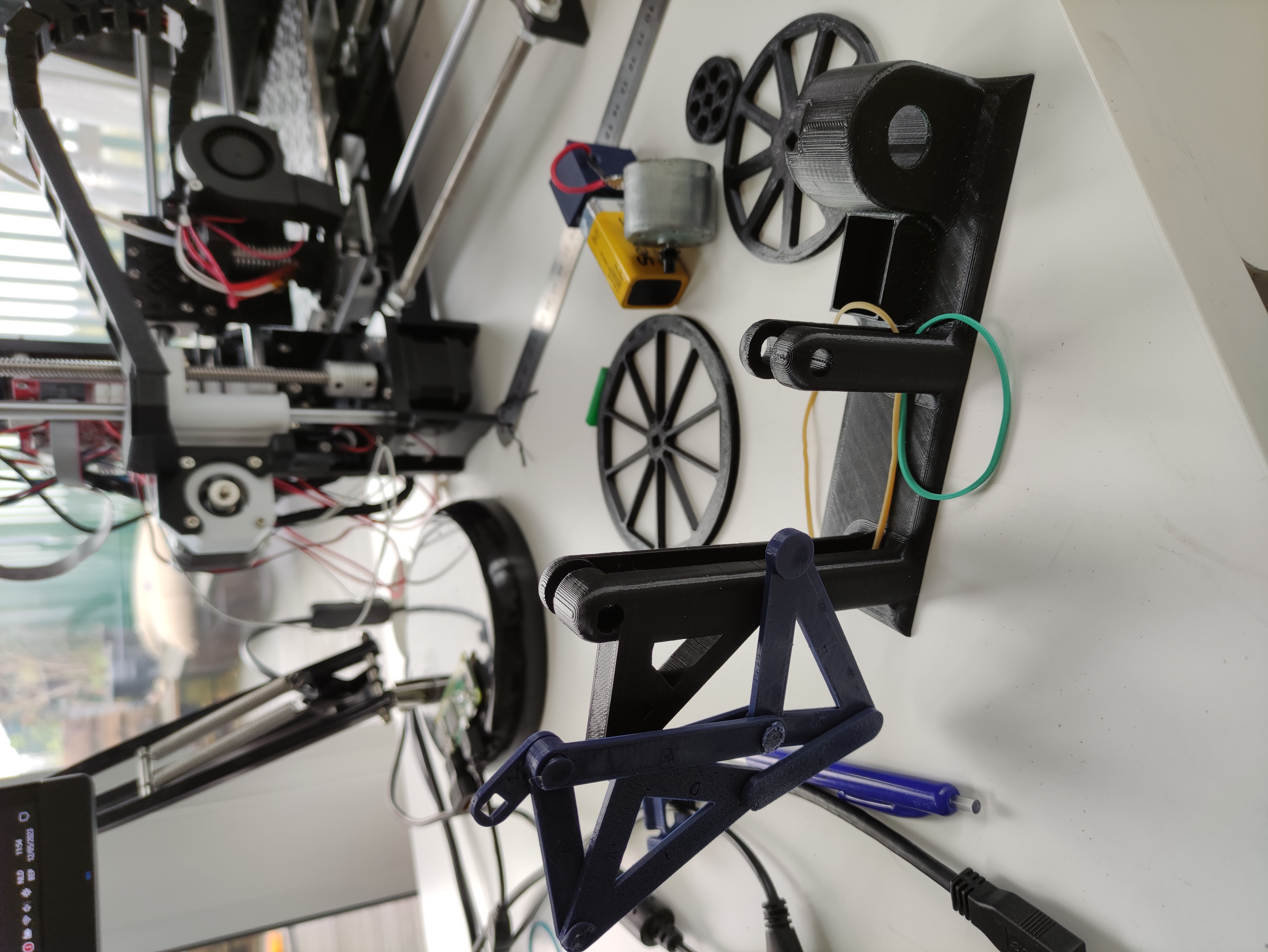 Strandbeest leg in progress